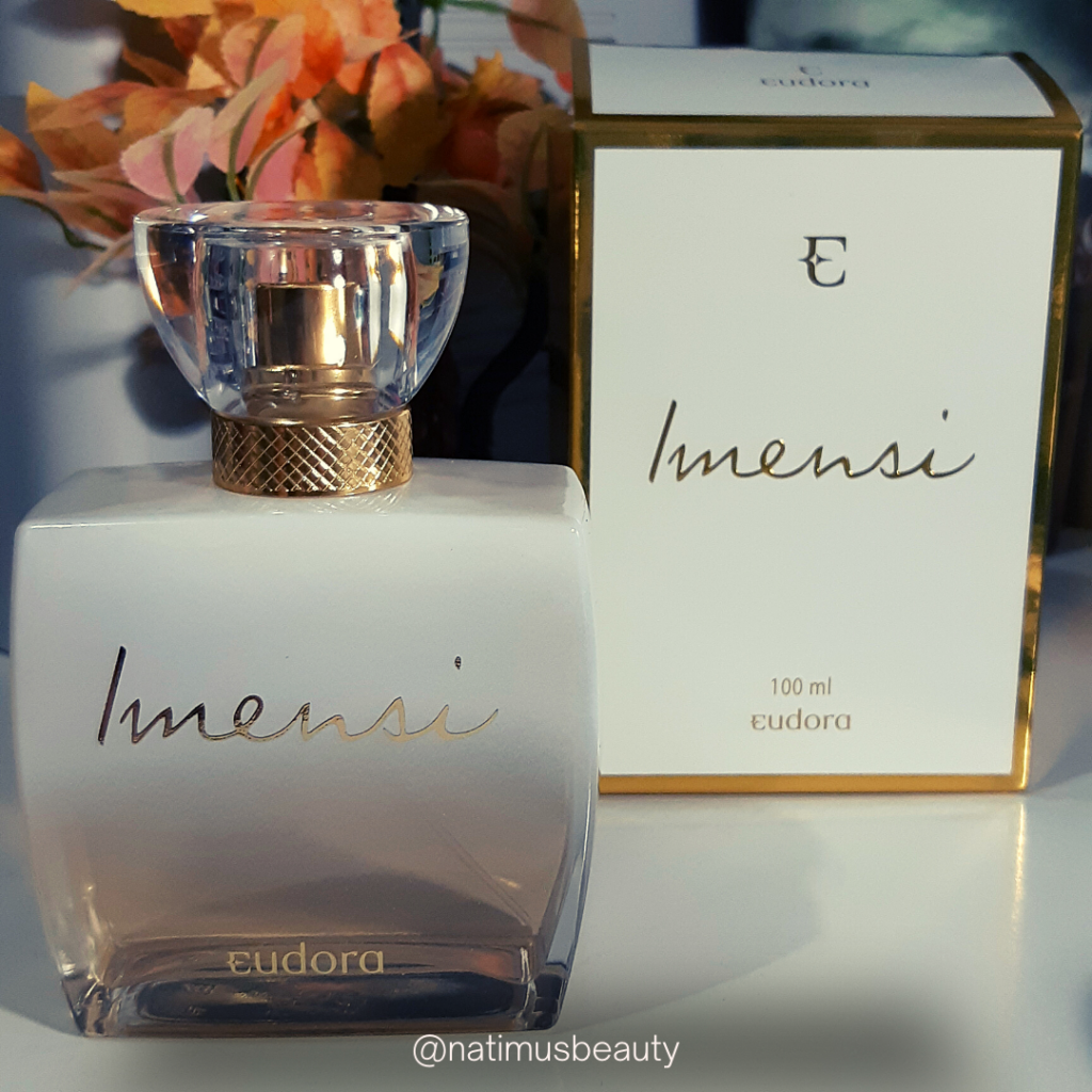 Resenha perfume feminino Imensi de Eudora. Imensi é um perfume docinho e levemente marcante, um Floral Ambarado que tem longa duração e projeção moderada. Natimus Beauty Blog.