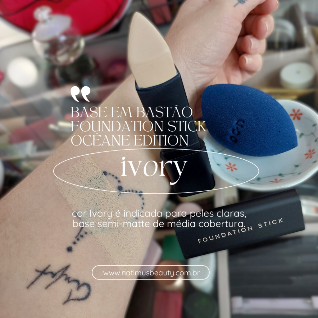 A cor Ivory é a tonalidade mais clara da Foundation Stick. Ela é intermediária entre as cores 110F e 210L da nossa queridinha base líquida. 